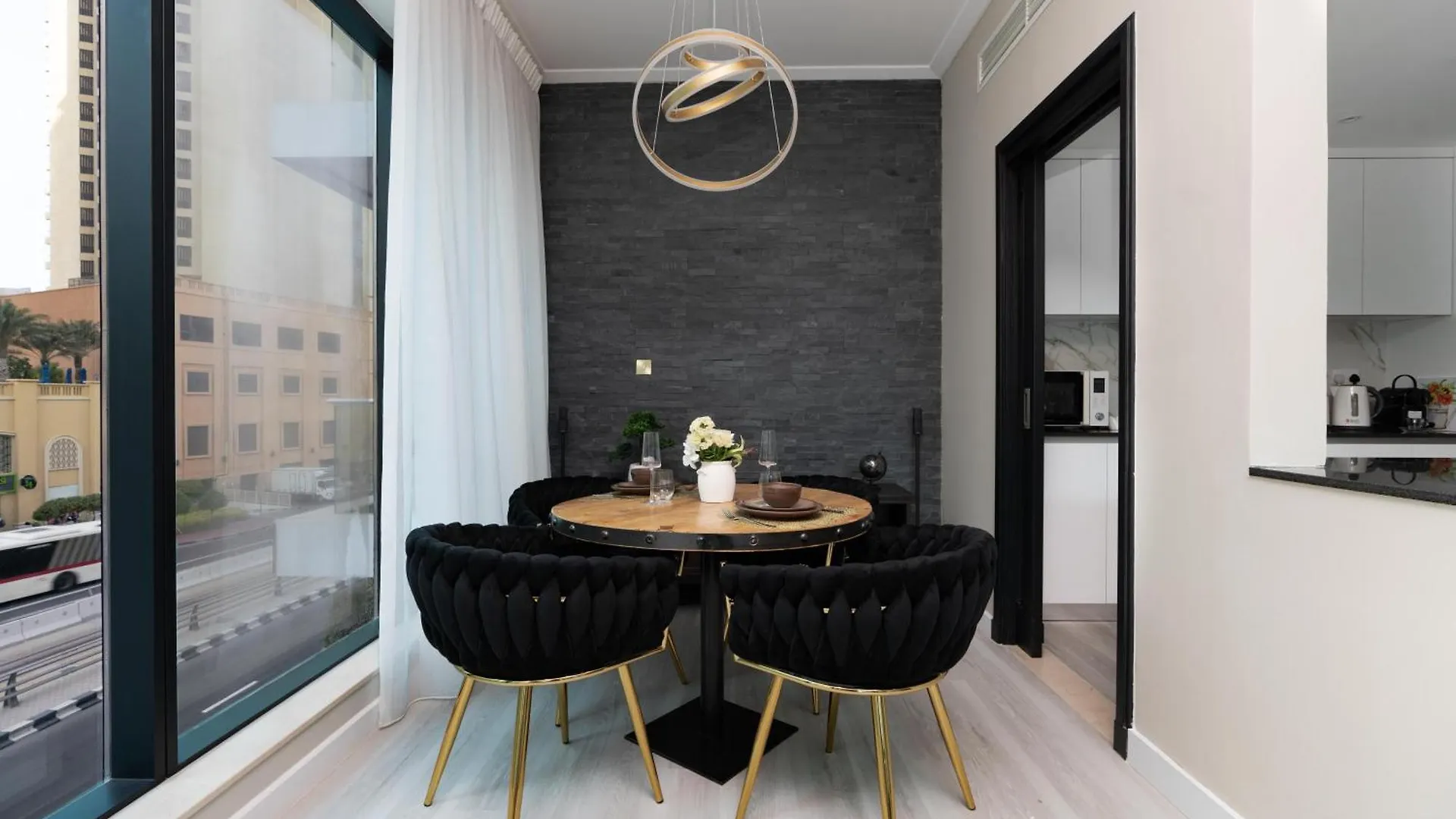 White Sage Spacious 1Br At Marina Promenade Dubai 0*,