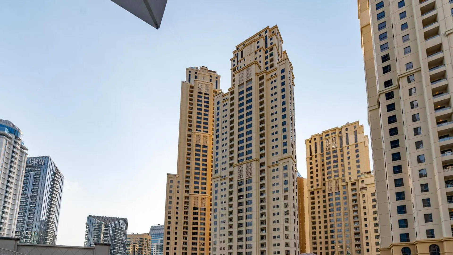Apartment White Sage Spacious 1Br At Marina Promenade Dubai
